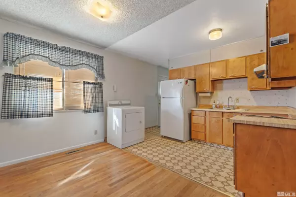 Sparks, NV 89431,1385 17th ST