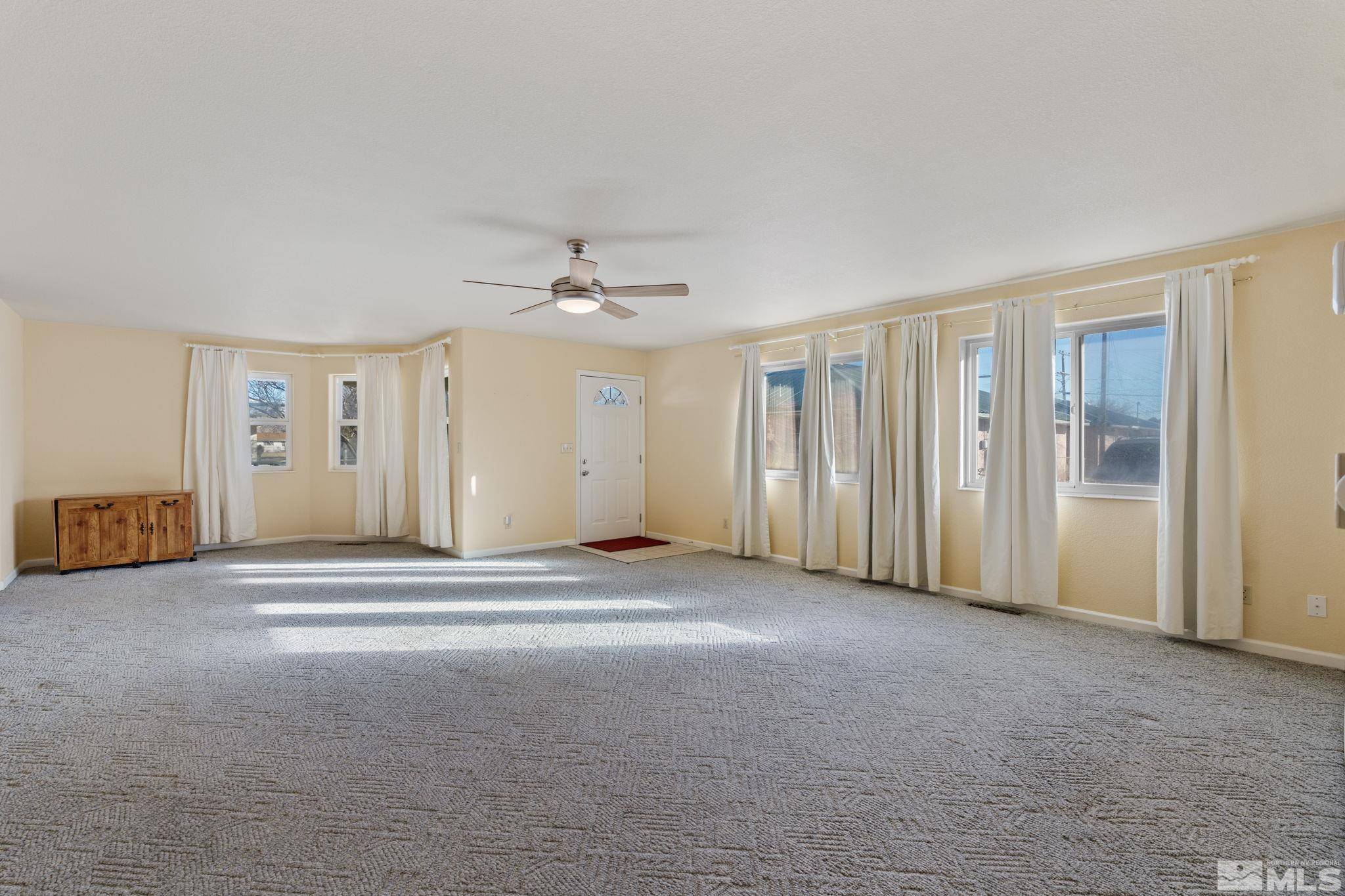Yerington, NV 89447,15 N California ST Street