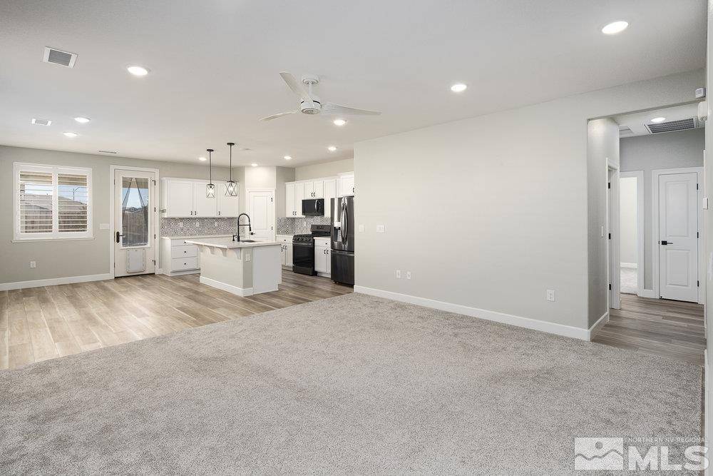 Dayton, NV 89403,137 Avalanche DR Drive