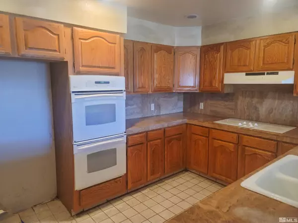Reno, NV 89509,3601 Skyline BLVD Boulevard #33