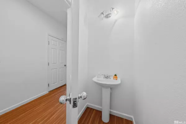 Reno, NV 89506,9652 Black Bear DR Drive
