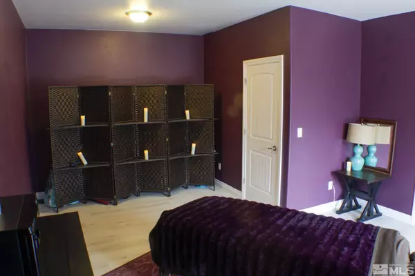 Reno, NV 89508,18521 Silverbell CT