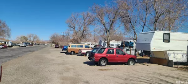 Hawthorne, NV 89415,720 J ST Street