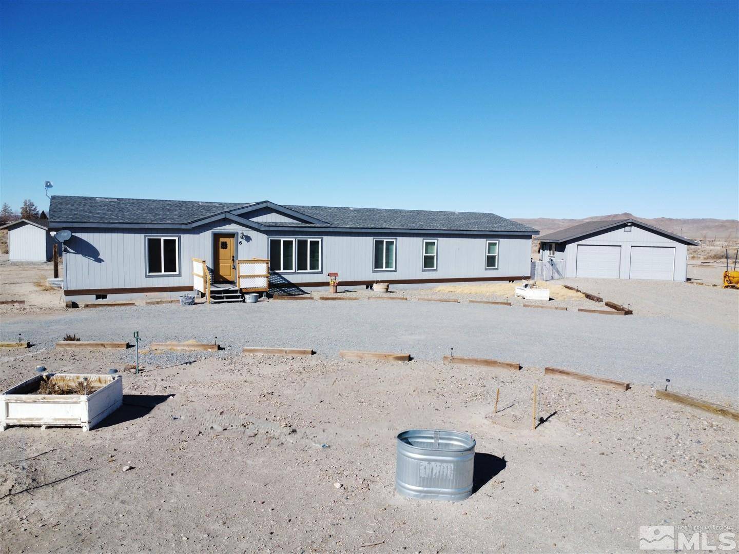 6 Basque LN Lane, Yerington, NV 89447
