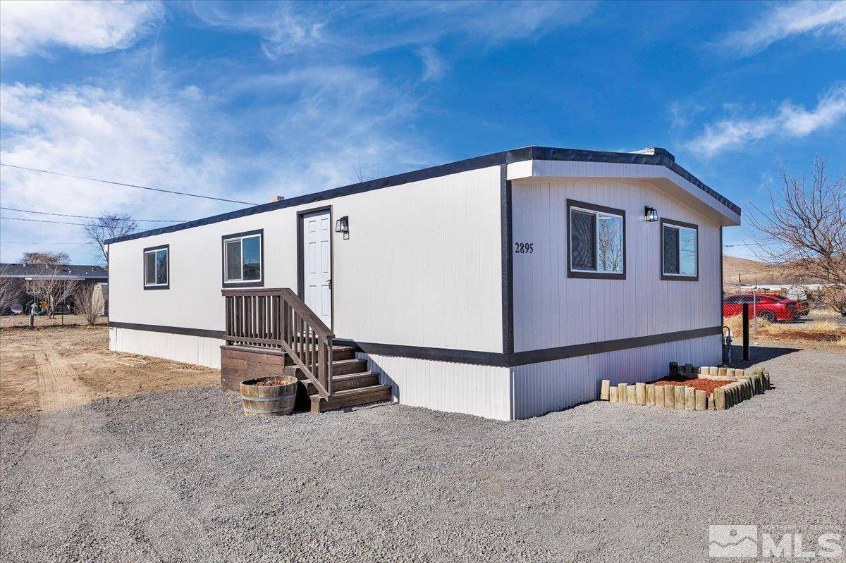 2895 Rawhide ST Street, Silver Springs, NV 89429