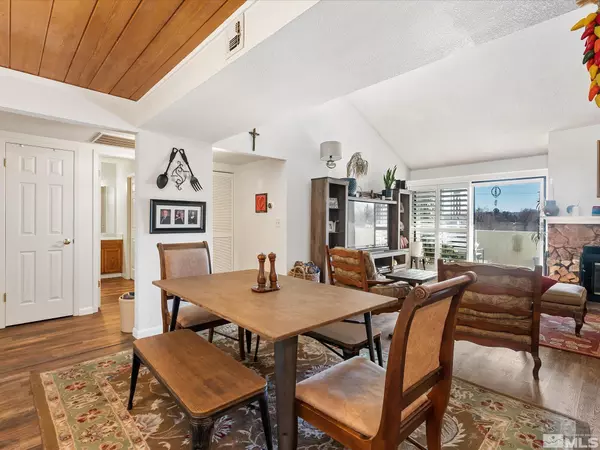 Reno, NV 89509,2855 Idlewild DR Drive #326