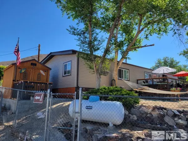 Tonopah, NV 89049,520 E McCulloch Ave