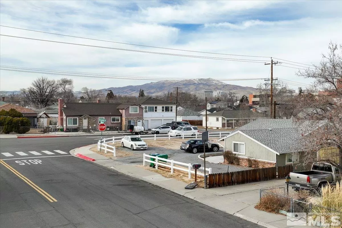 Reno, NV 89502,760 Balzar CIR Circle