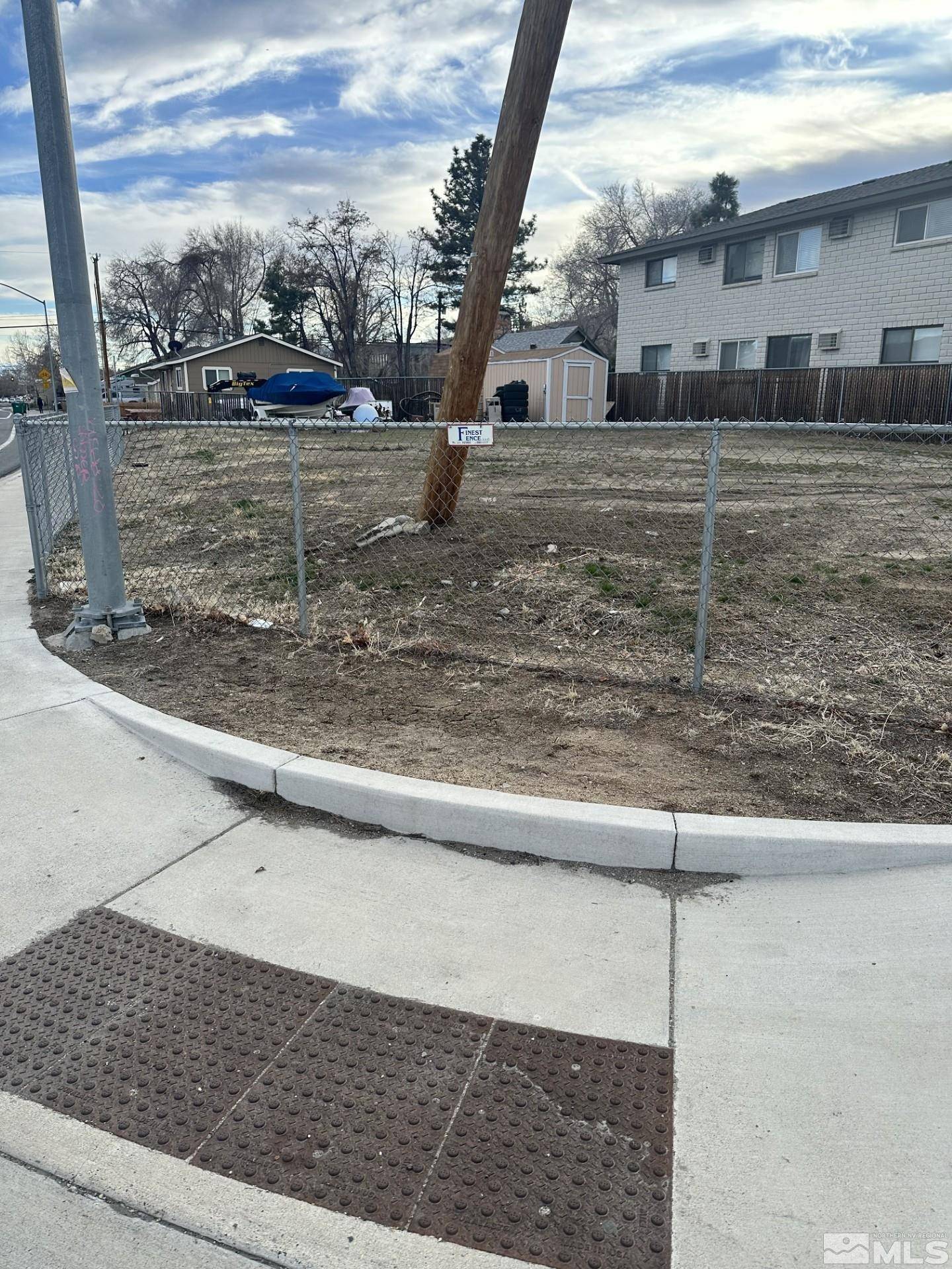 Carson City, NV 89706,1310 N Roop ST Street
