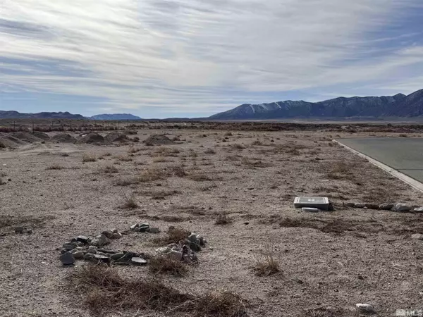 Hawthorne, NV 89415,240 Sage ST