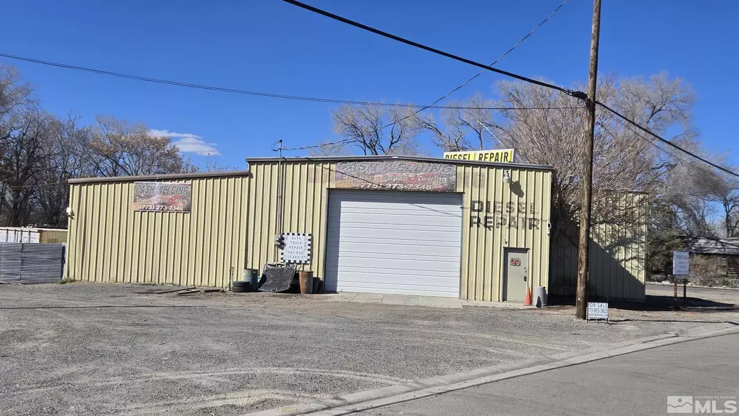 1165 Amherst, Lovelock, NV 89419