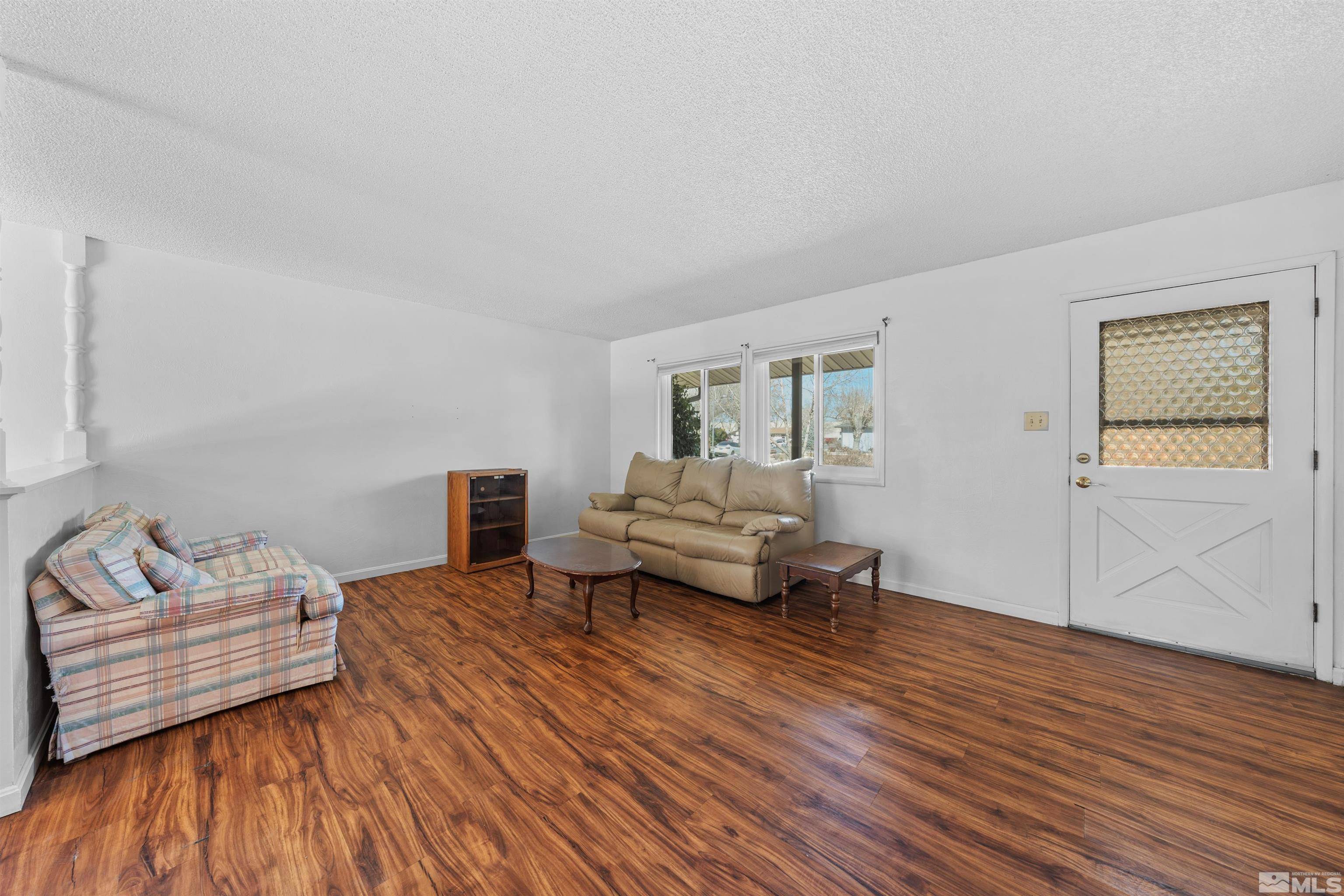 Sparks, NV 89431,405 E Lincoln WAY Way