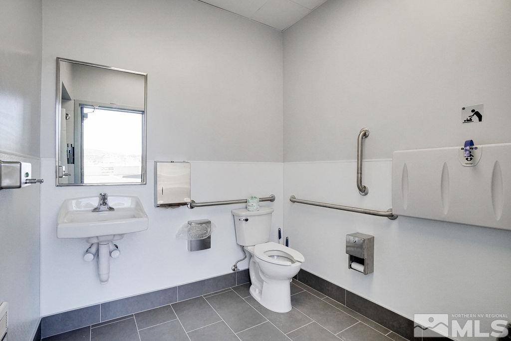 Reno, NV 89506,25 Panther DR Drive #B13