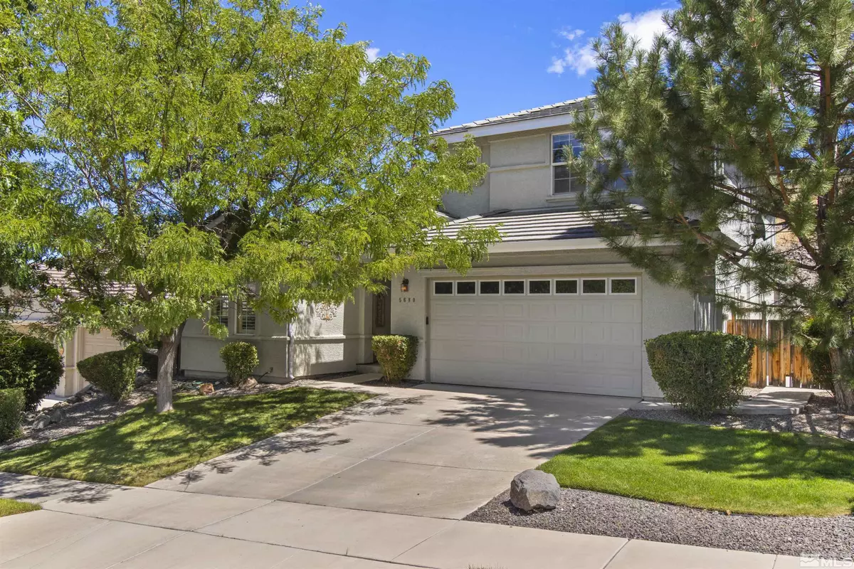Sparks, NV 89436,5680 Falcon Ridge CT Court