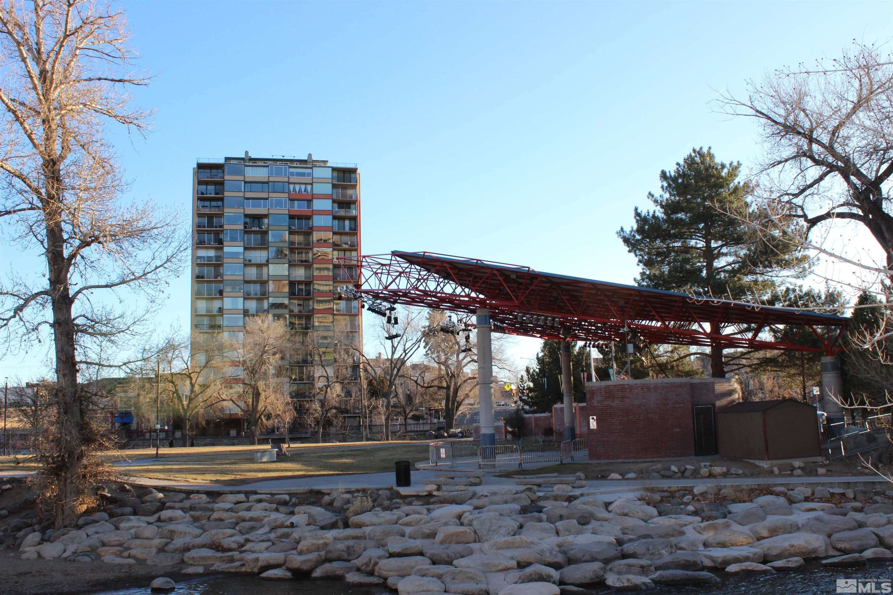 Reno, NV 89501,280 Island #701