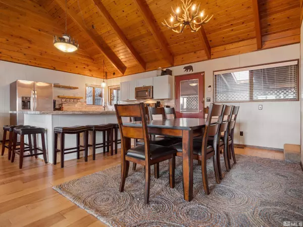 Topaz, CA 96133,120442 US Highway 395