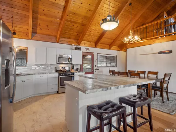 Topaz, CA 96133,120442 US Highway 395