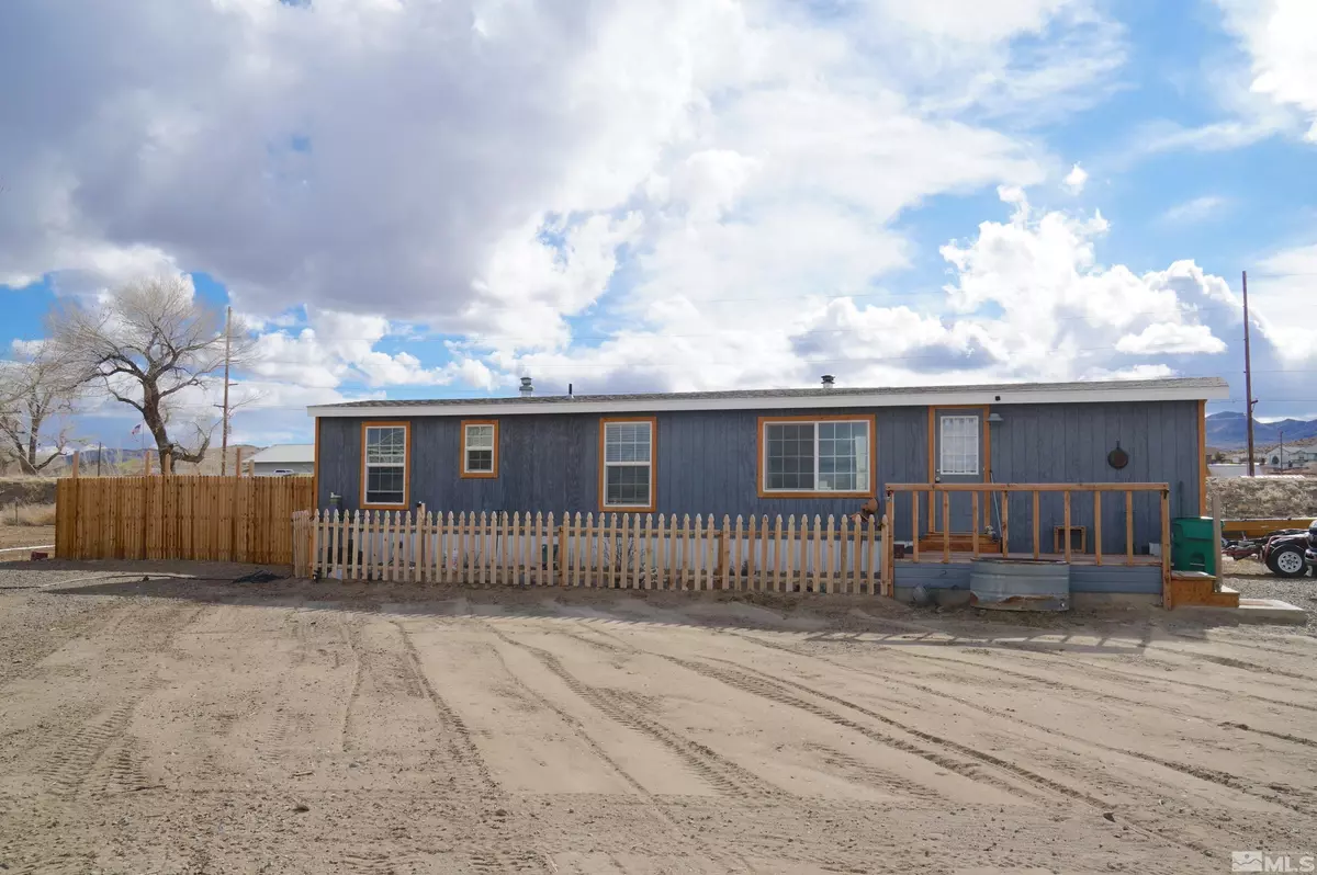 Fernley, NV 89408,725 Stock