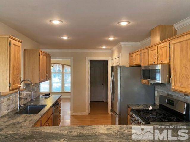 Fernley, NV 89408,752 Divot DR Drive