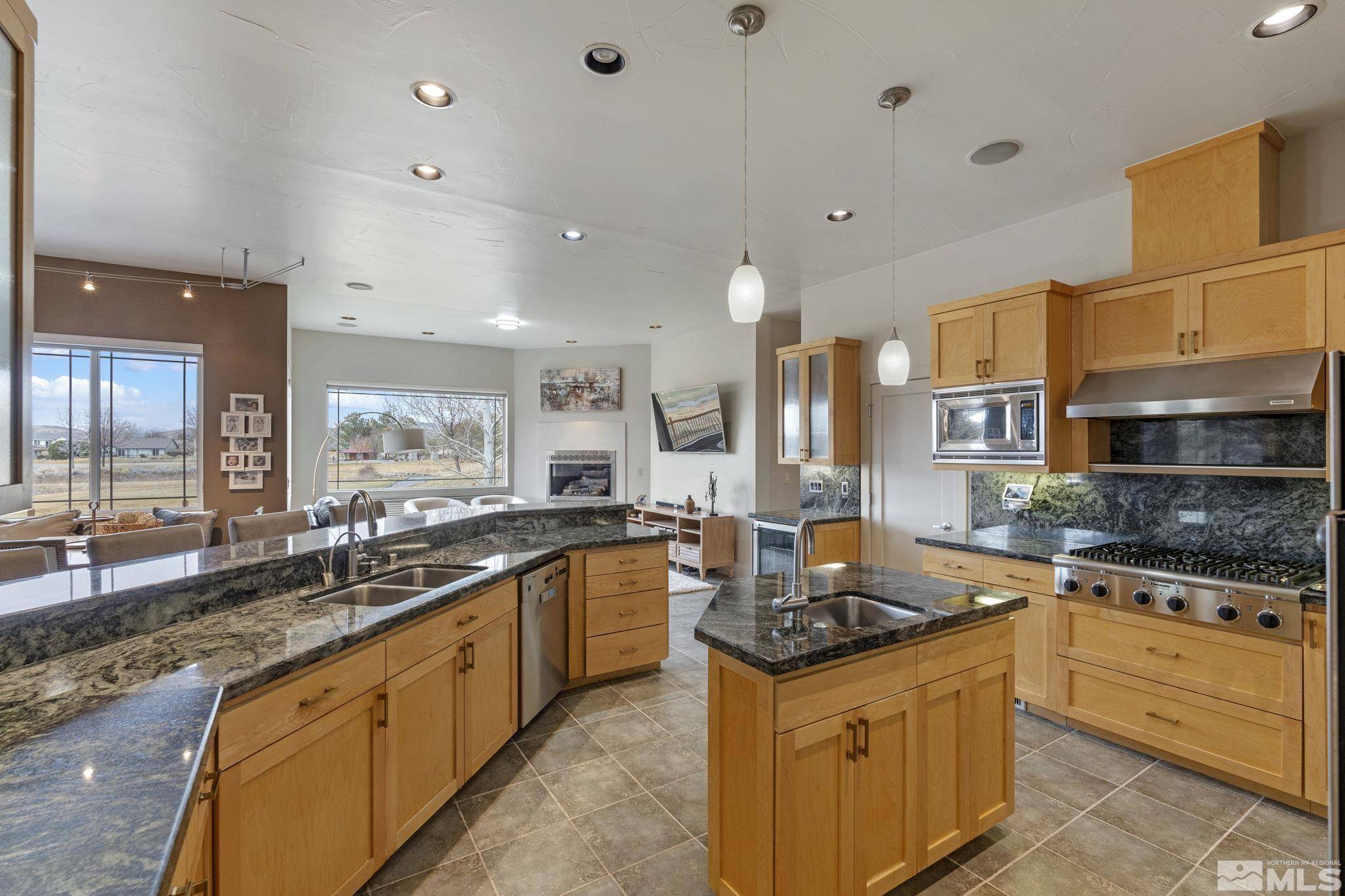 Sparks, NV 89436,7495 SILVER KING DR Drive