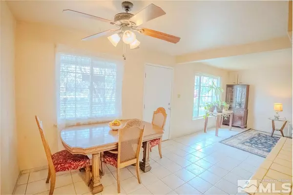 Reno, NV 89502,1845 Auburn WAY