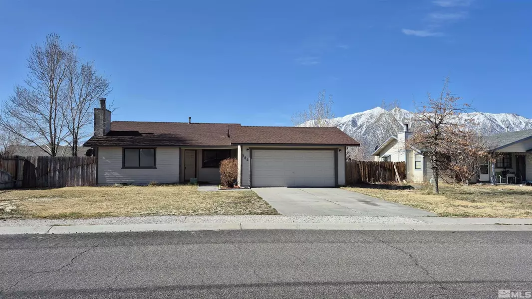 784 Hornet DR, Gardnerville, NV 89460