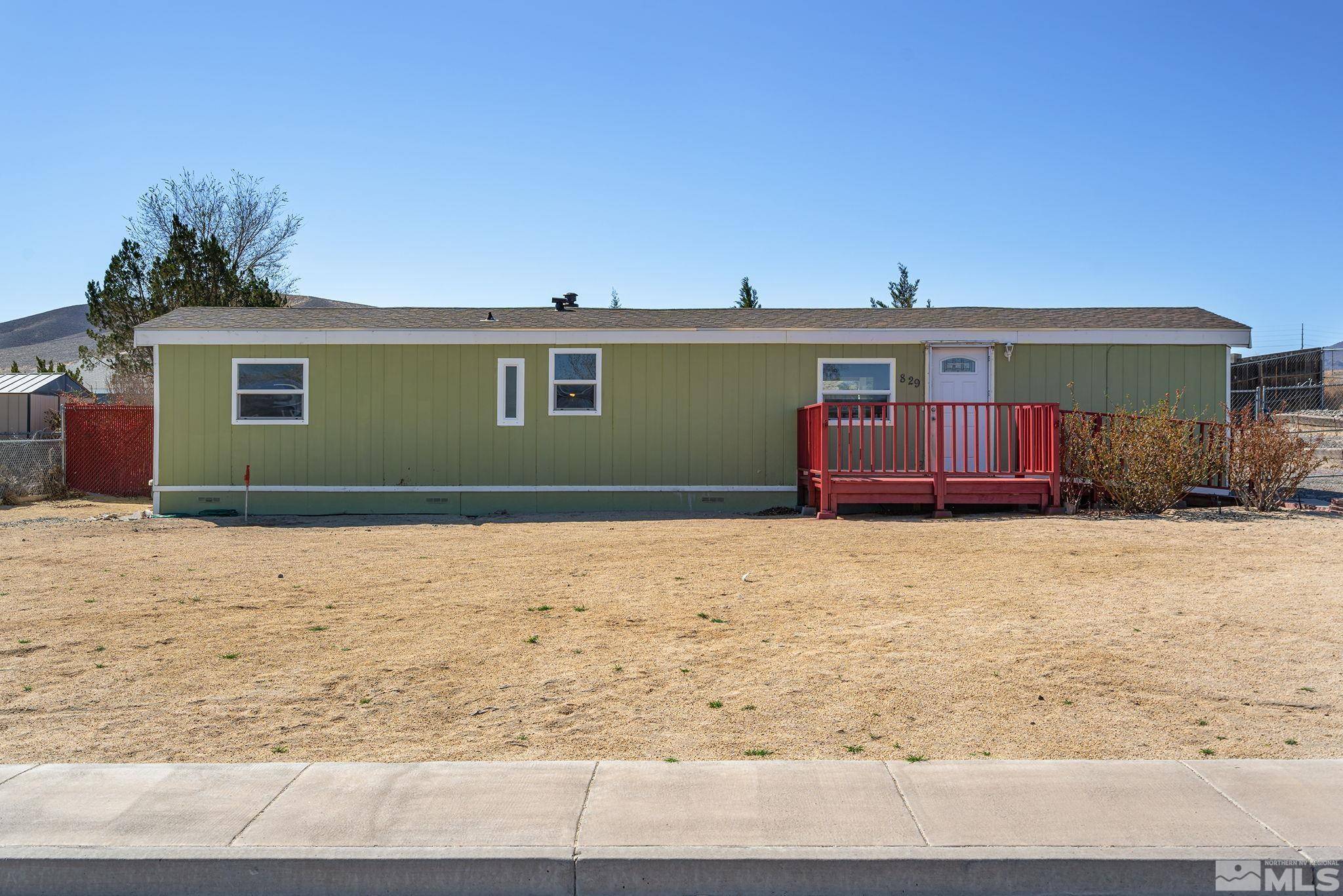 829 Silver WAY Way, Fernley, NV 89408