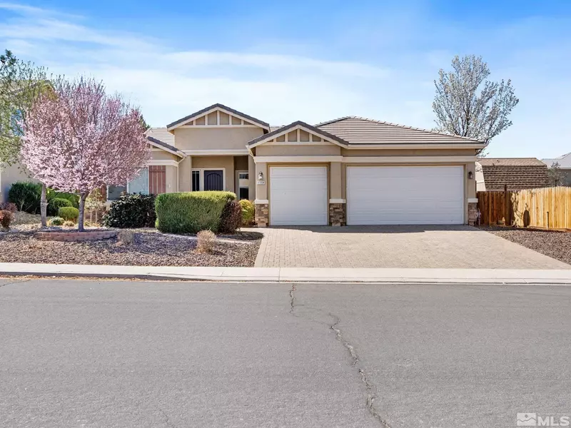 1194 Jasmine LN, Fernley, NV 89408