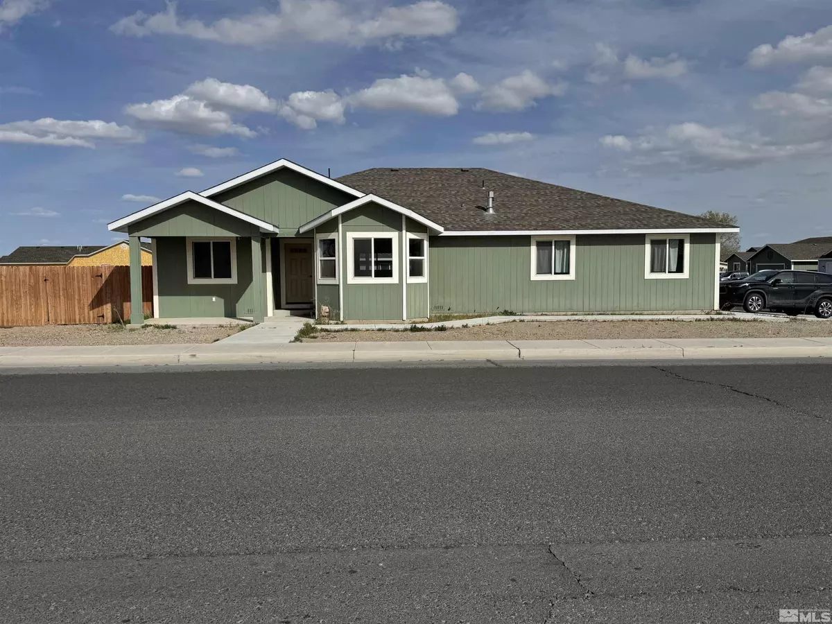 Fallon, NV 89406,794 Megan WAY