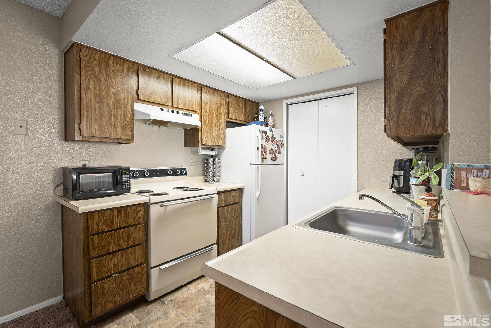 Reno, NV 89511,555 E Patriot BLVD Boulevard #256