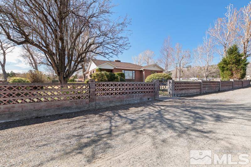 Reno, NV 89511,2250 Foothill RD Road