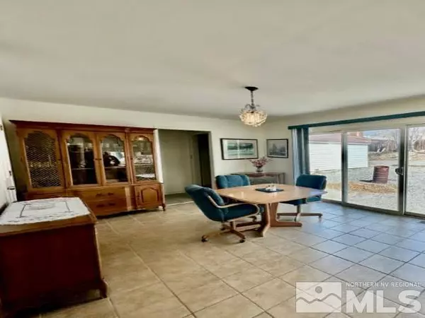 Gabbs, NV 89409,512 E AVE