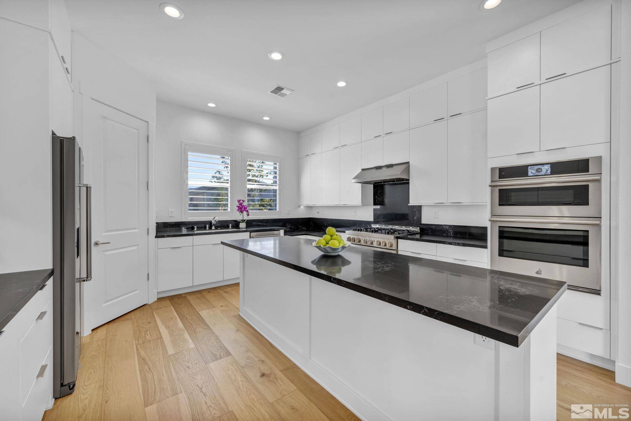 Reno, NV 89521,2277 White Clay DR Drive