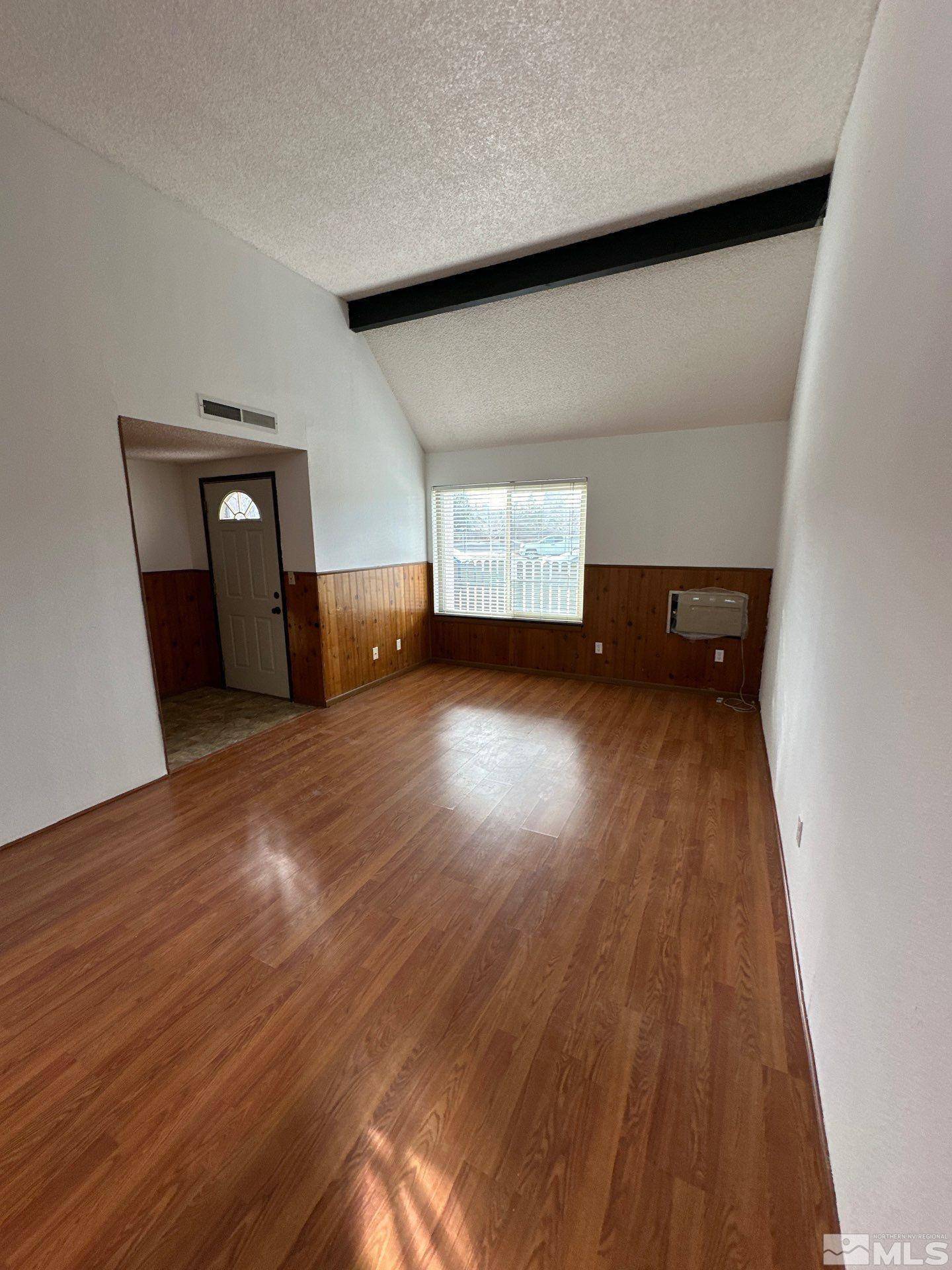 Sparks, NV 89434,1005 Baywood DR Drive #A