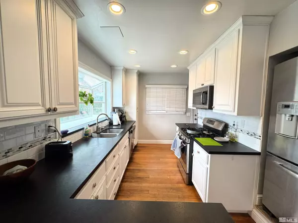 Reno, NV 89503,801 Washington ST