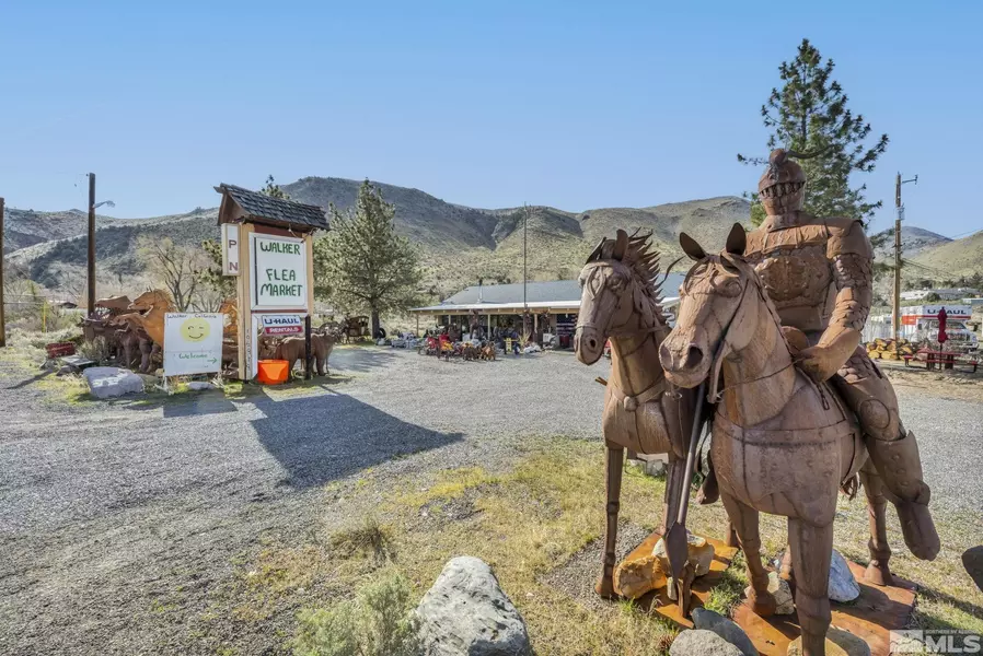 106979 US Highway 395, Coleville, CA 96107