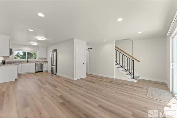 Reno, NV 89502,57 Smithridge