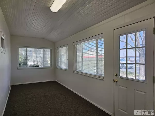 Yerington, NV 89447,311 S Main ST