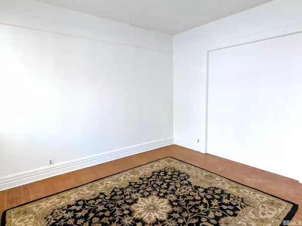 Reno, NV 89503,46 W 10th ST