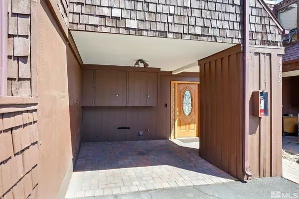 4185 Baker LN, Reno, NV 89509