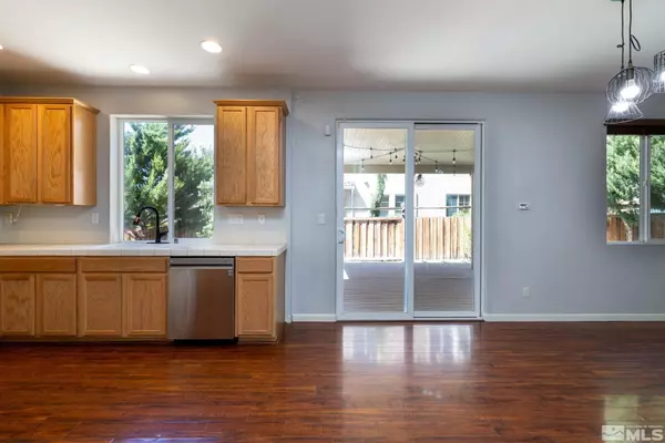 Sparks, NV 89436,7422 Windswept