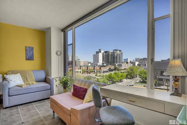 Reno, NV 89501,280 Island #606