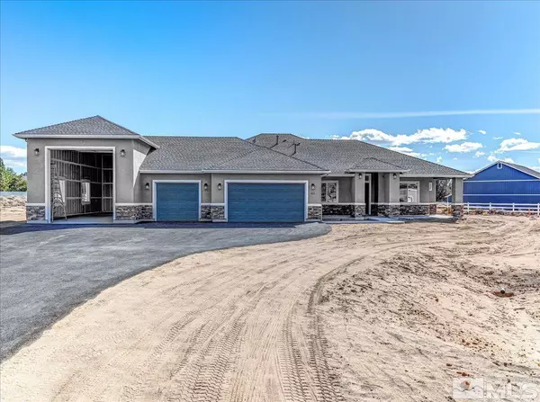 2764 Squires, Minden, NV 89423