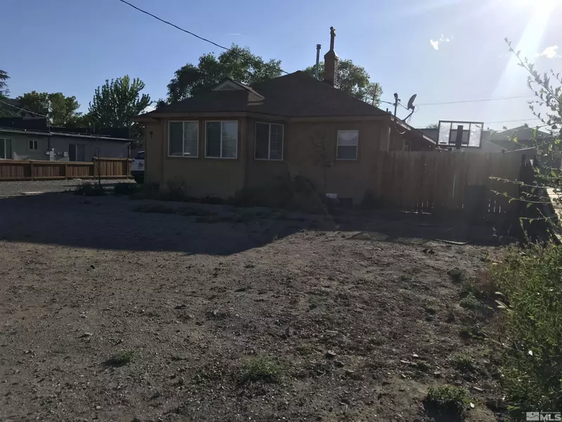 9 N Nevada ST Street, Yerington, NV 89447