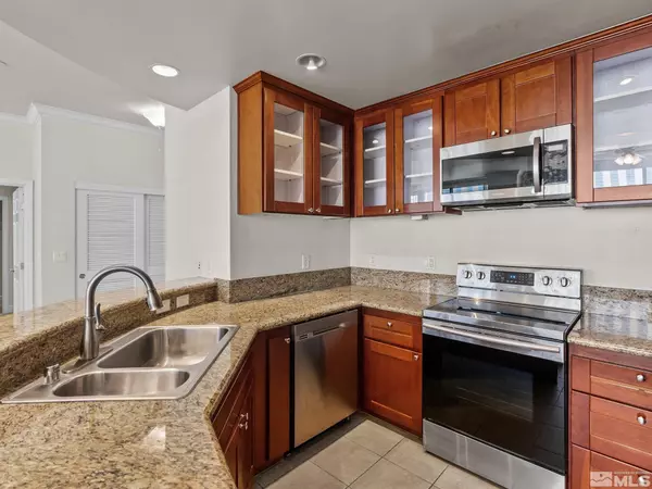 Reno, NV 89503,450 N Arlington 1404 #1404