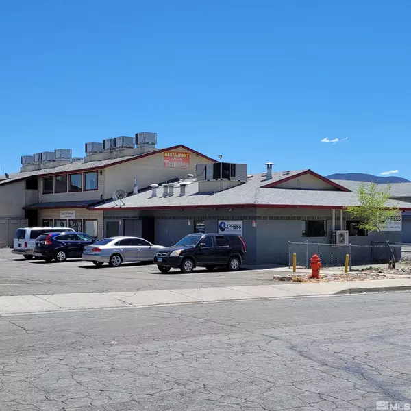 Carson City, NV 89701,933 woodside DR