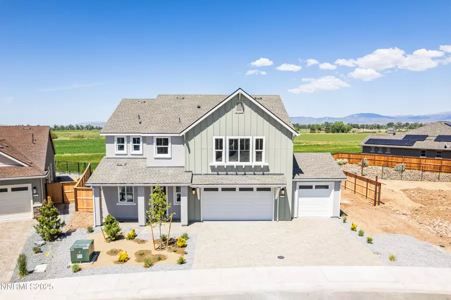 620 Sage Grouse Lp, Gardnerville, NV 89460