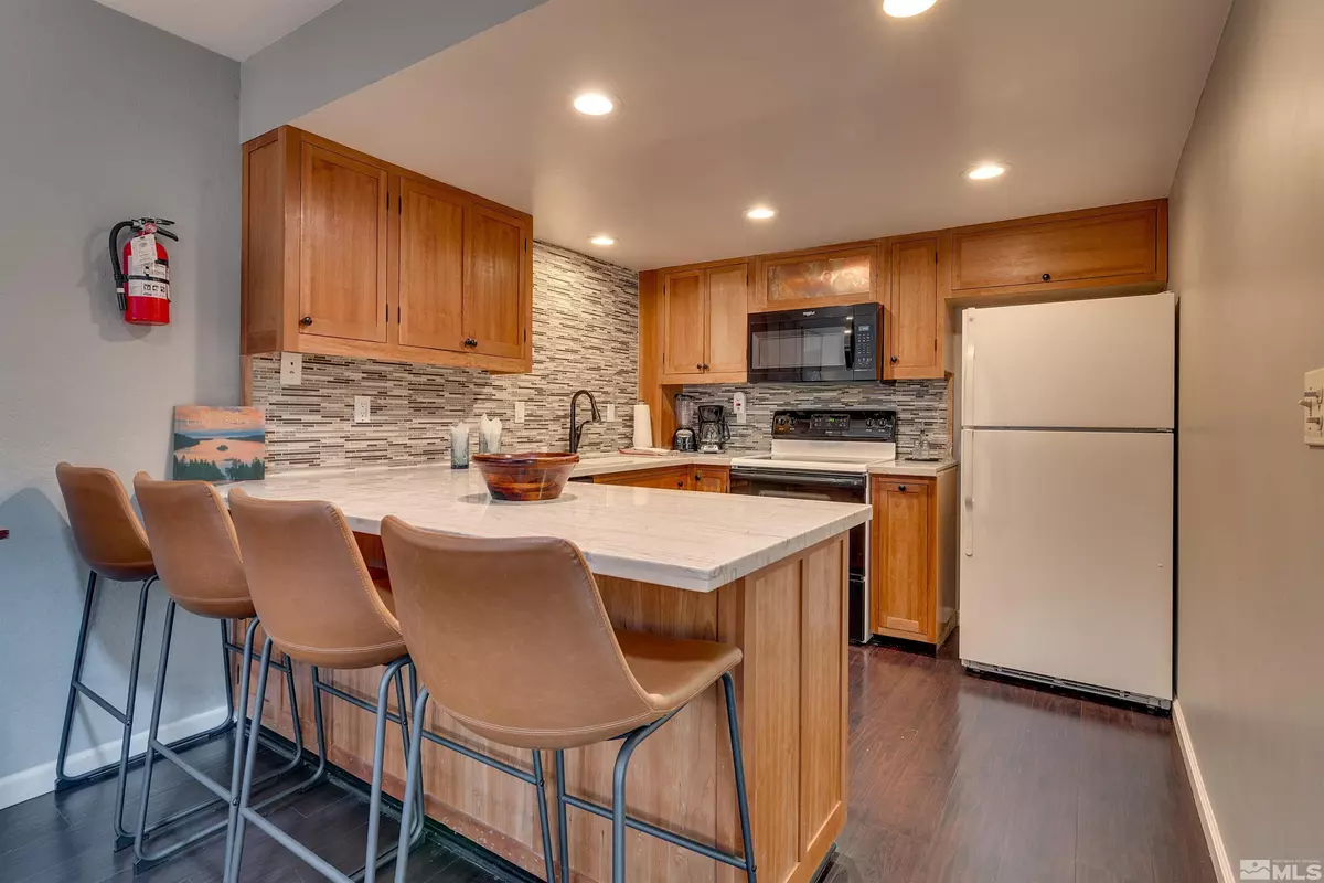 Stateline, NV 89449,100 Lake #B