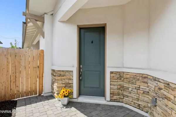 Reno, NV 89511,9621 Lane Garrett