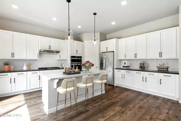 Reno, NV 89511,9621 Lane Garrett